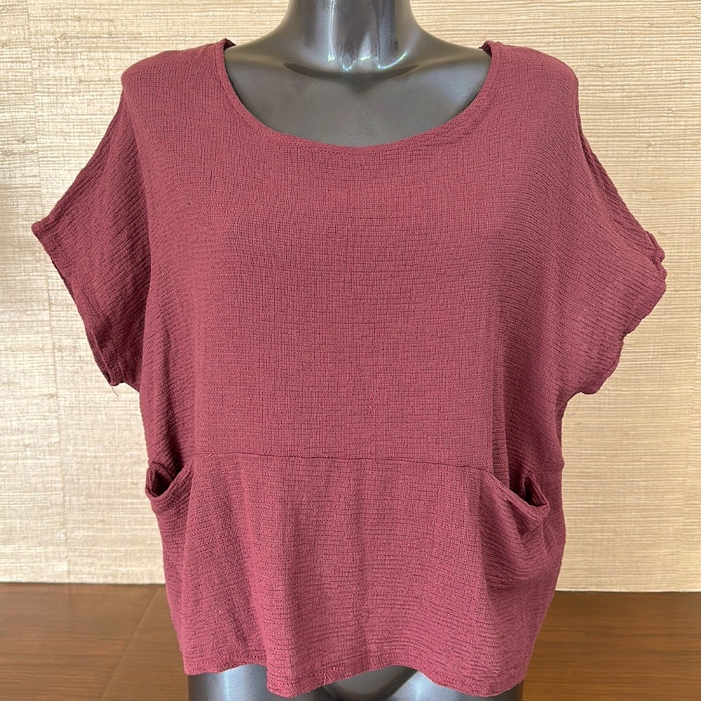 Oversized cotton top in hand dyed brick. New with tags from Sundance.